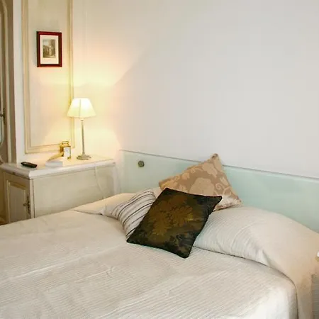 D'arcole - 4 Adults Apartment *